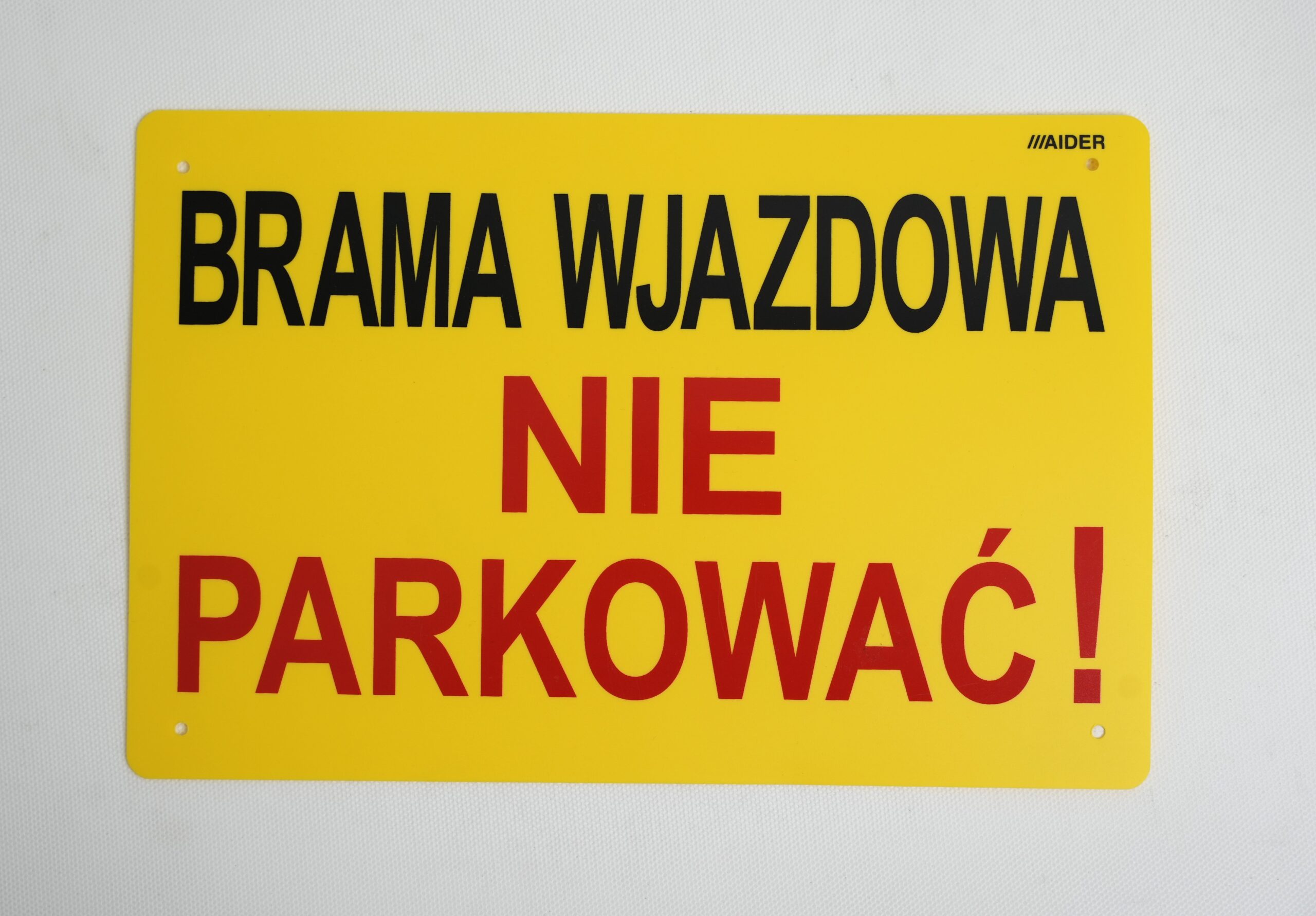 Brama wjazdowa, nie parkować! Brama wjazdowa, nie parkować! - obrazek 1
