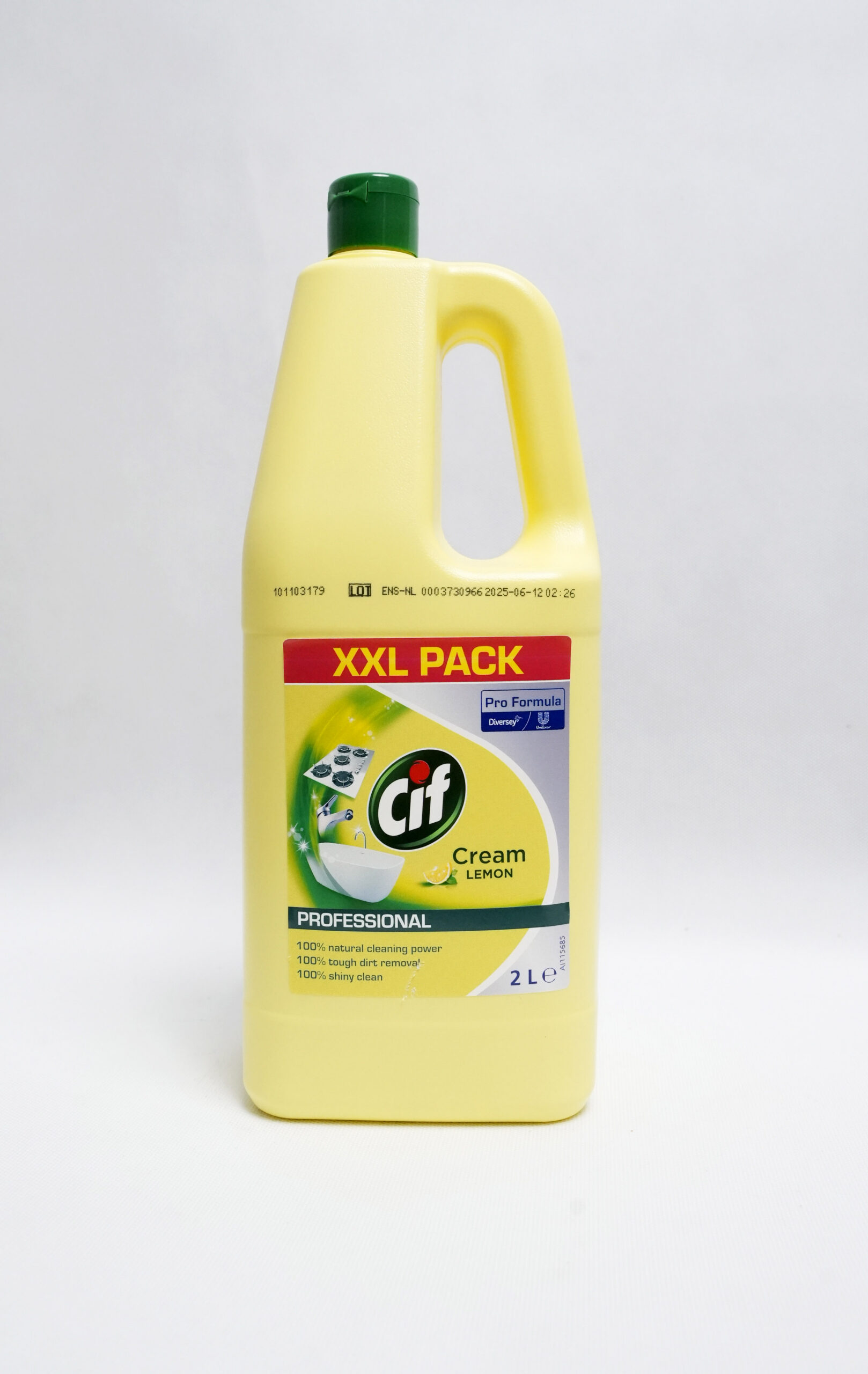 _DSC8824 kopia CIF Professional Cream Lemon - mleczko do czyszczenia cytrynowe - 2 l - obrazek 1